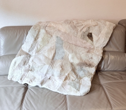 Patchwork Couchdecke weiß gemustert