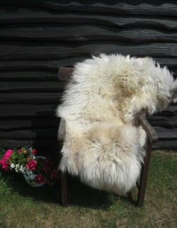 Natur Merino Lammfell Schaffell weiß-braun