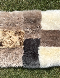 Patchwork Schaffellteppich grau-braun