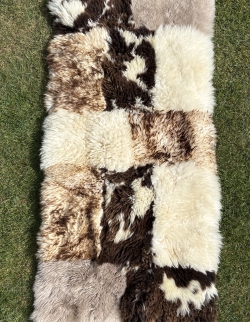 Patchwork Schaffellteppich braun