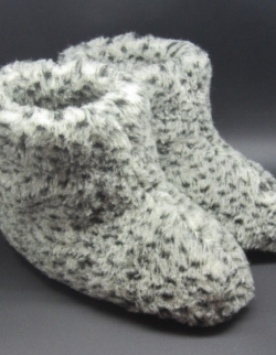 Hausschuhe Hüttenschuhe Lammfell Schaffell leo