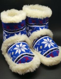 Hausschuhe Hüttenschuhe Lammfell Schaffell blau-weiss
