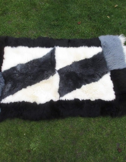 Patchwork Schaffellteppich schwarz-grau