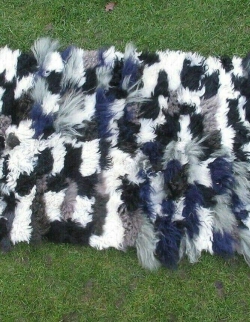 Patchwork Schaffellteppich weiß-schwarz
